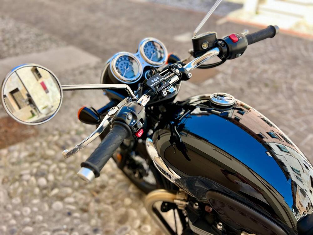 Triumph Bonneville T100 (2021 - 25) (5)