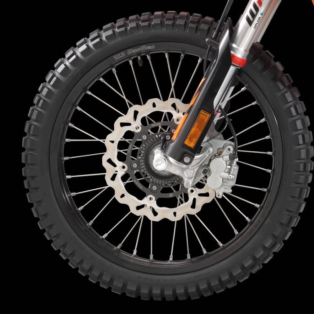 KTM 690 Enduro R (2026) (17)