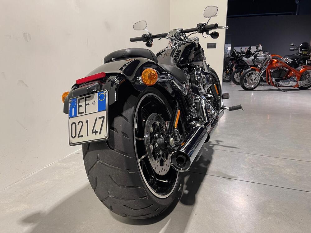 Harley-Davidson 1690 Breakout (2013 - 17) - FXSB (7)