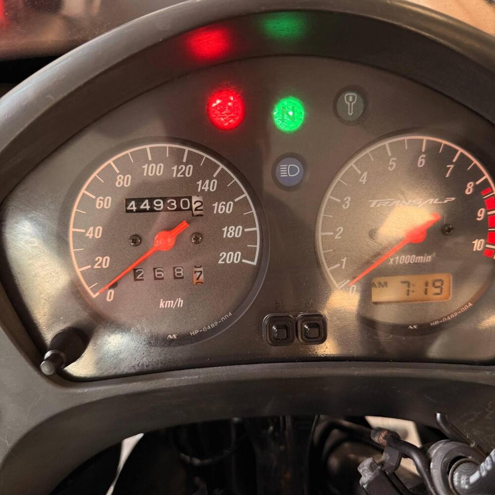 Honda Transalp XL 650V (2000 - 04) (5)