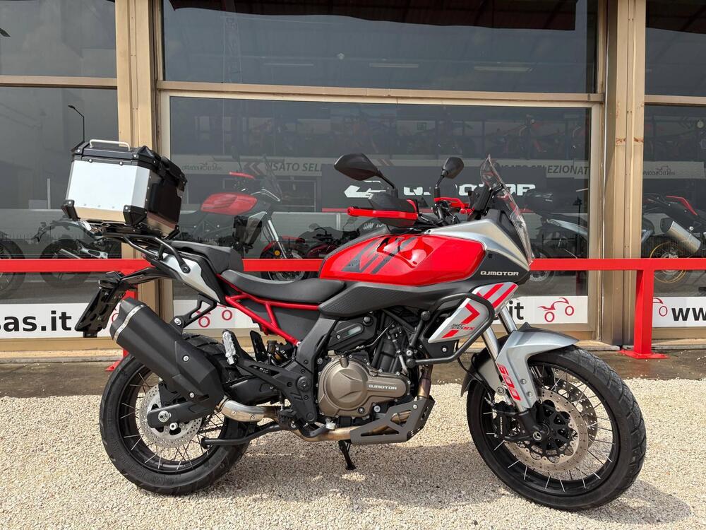 QJ Motor SRT 600 SX (2024 - 26) (3)