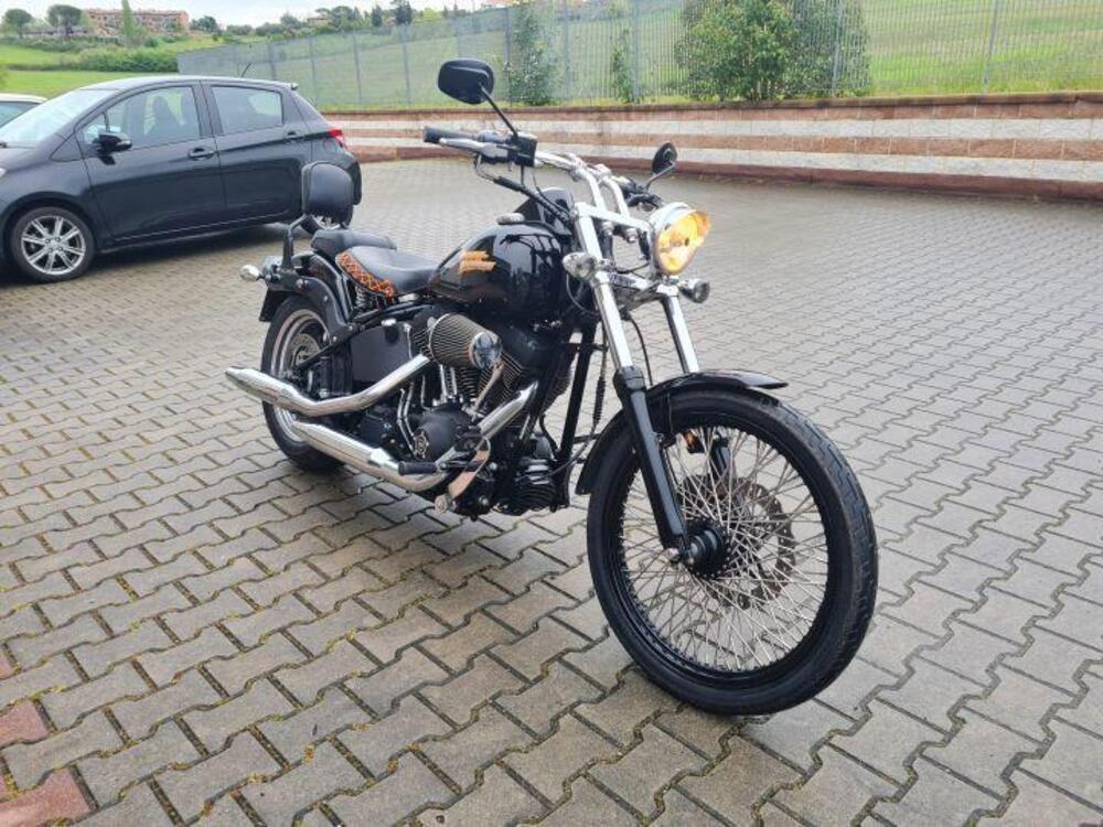 Harley-Davidson 1450 Night Train (2002 - 05) - FXSTBI (2)