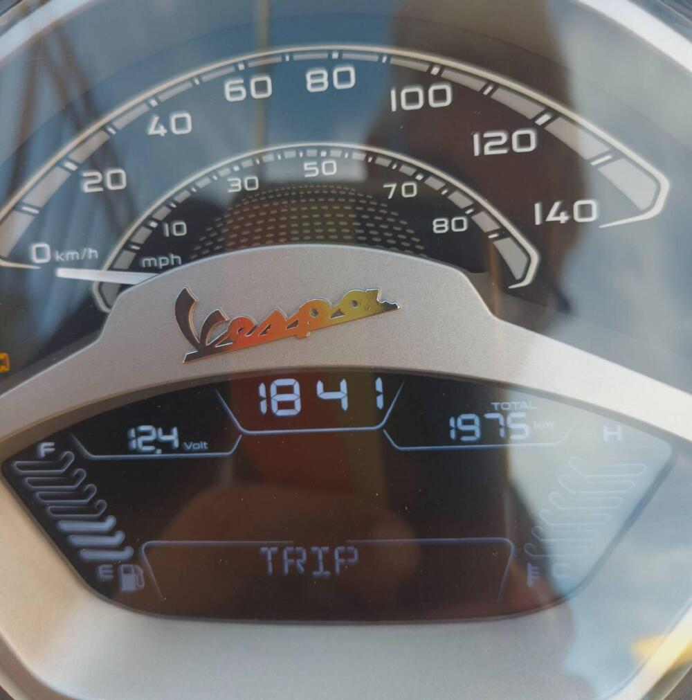 Vespa Primavera 150 (2024 - 25) (2)