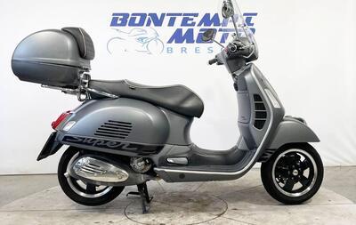 Vespa GTS 300 Super Sport (2017 - 19) usata