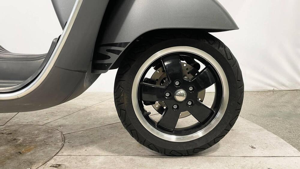 Vespa GTS 300 Super Sport (2017 - 19) (6)