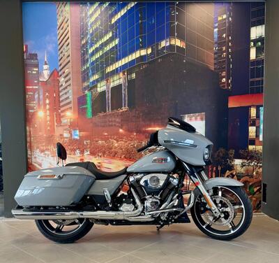 Harley-Davidson Street Glide (2024 - 25) usata