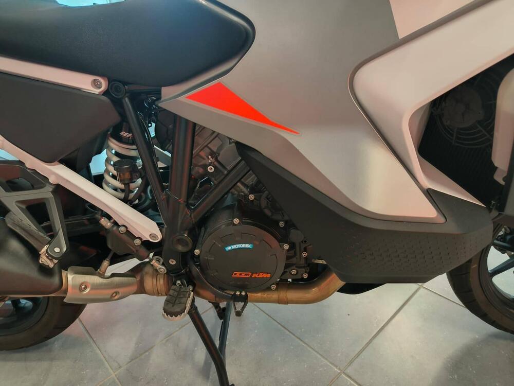 KTM 1290 Super Adventure S (2022 - 25) (4)
