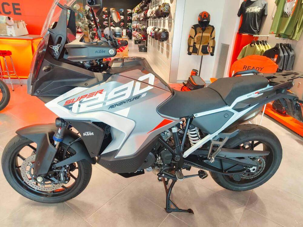 KTM 1290 Super Adventure S (2022 - 25) (2)