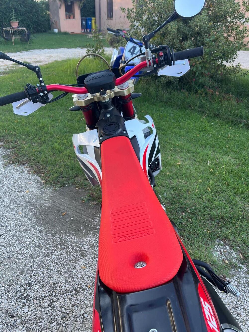 Fantic Motor XMF 125 Motard Competition 4t (2021 - 22) (3)