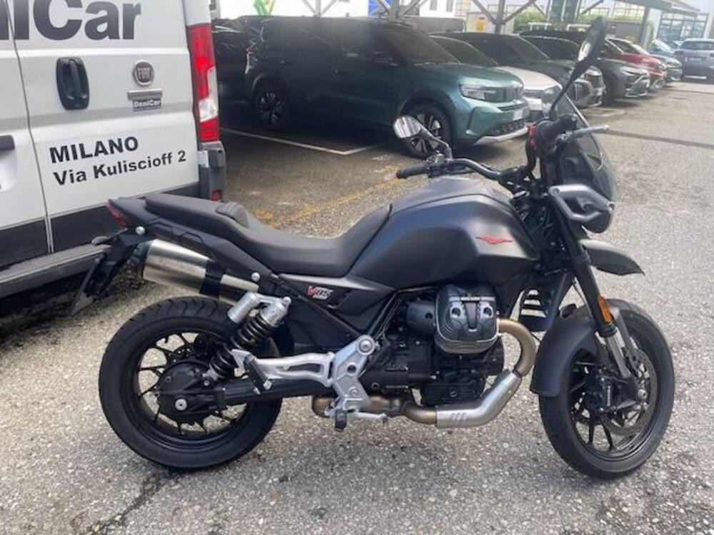 Moto Guzzi V85 Strada (2024 - 26) (4)