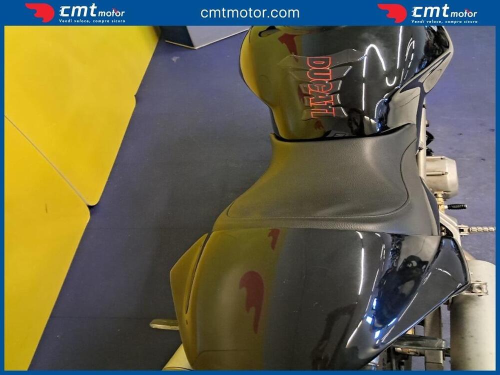 Ducati Monster 600 Dark (1998 - 01) (7)