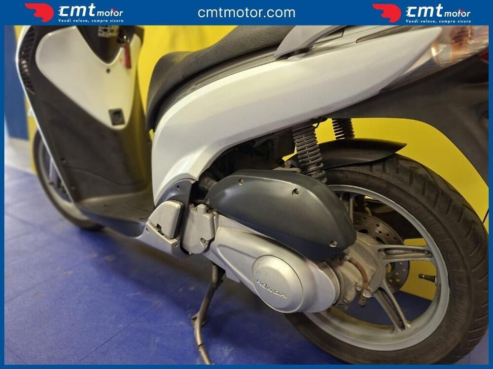 Honda SH 150 i (2009 - 12) (12)