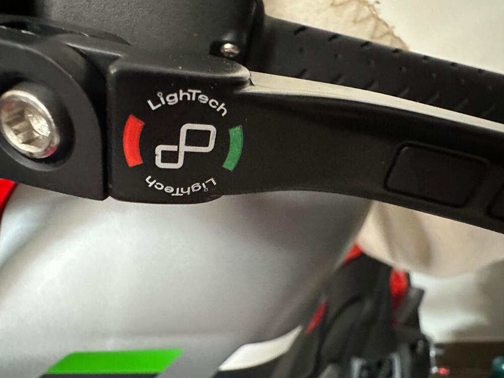 Aprilia Tuono 660 (2021 - 25) (6)