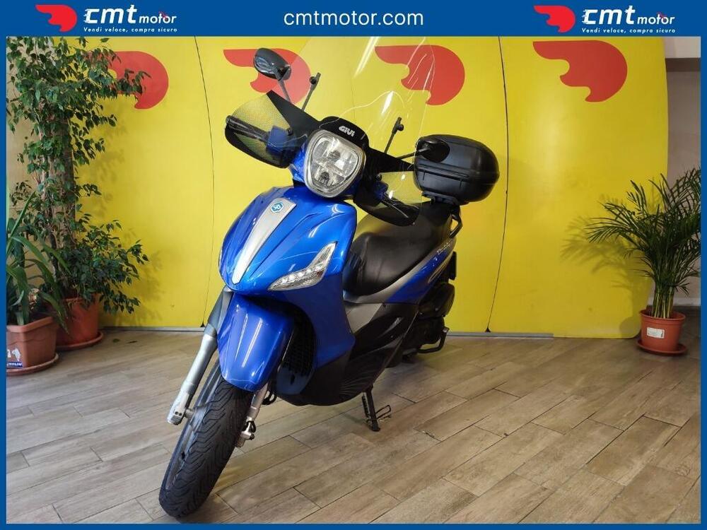 Piaggio Beverly 300 S i.e. ABS-ASR (2016 - 20) (2)