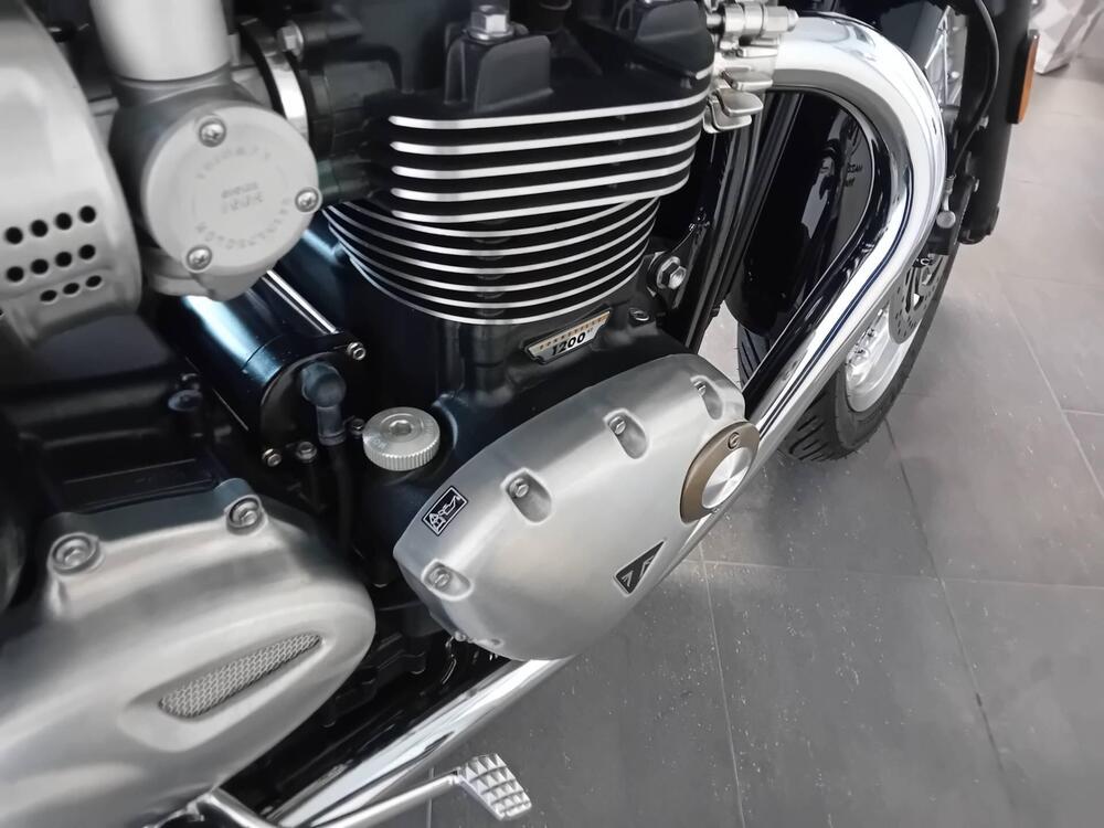 Triumph Bonneville T120 (2021 - 25) (11)