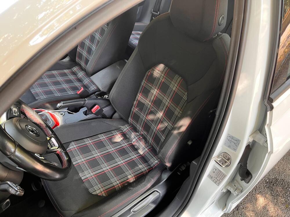 Volkswagen Polo usata a Torino (8)