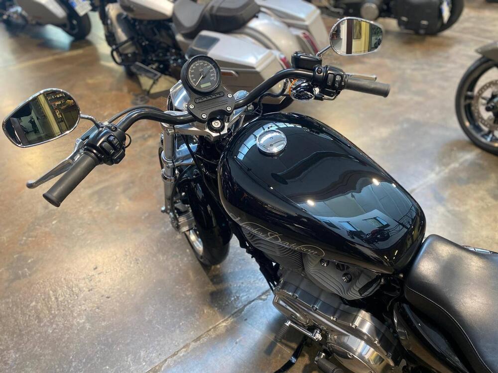 Harley-Davidson 883 Low (2008 - 12) - XL 883L (7)