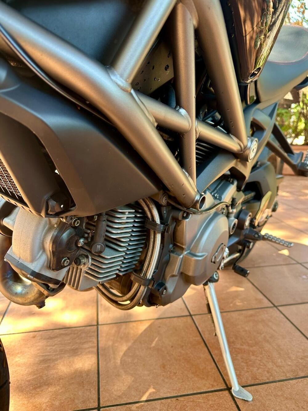 Ducati Monster 1100 Evo ABS (2011 - 13) (6)