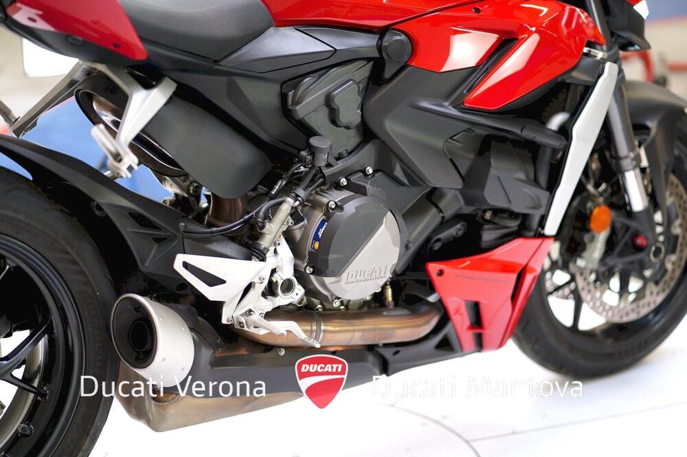 Ducati Streetfighter V2 (2022 - 24) (11)