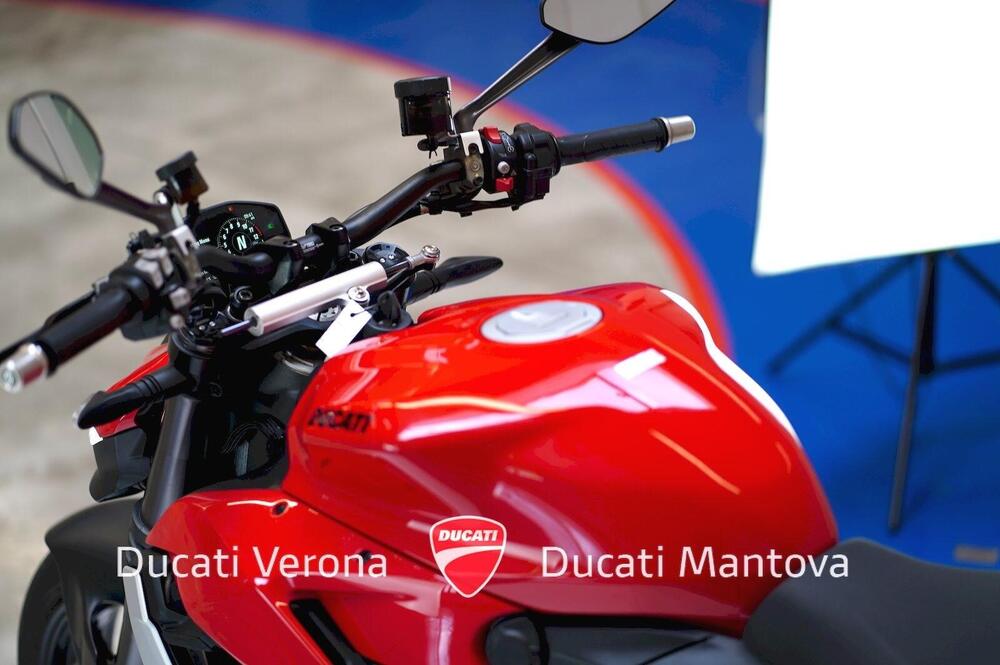 Ducati Streetfighter V2 (2022 - 24) (17)