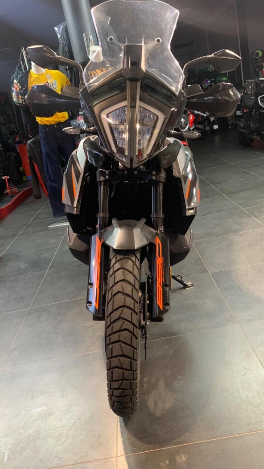 KTM 890 Adventure (2022) (5)