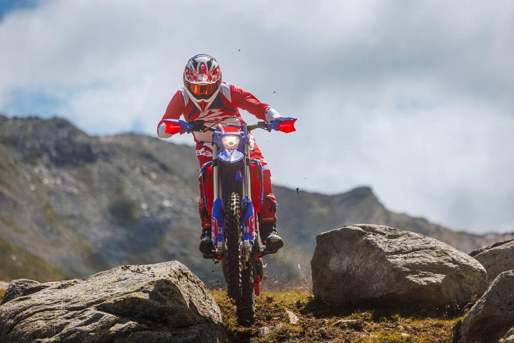 Betamotor RR 350 4T Enduro Race (2025) (11)