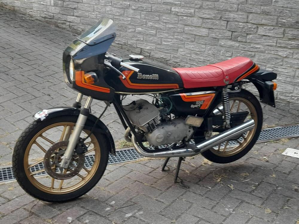 Benelli 125 sport (3)