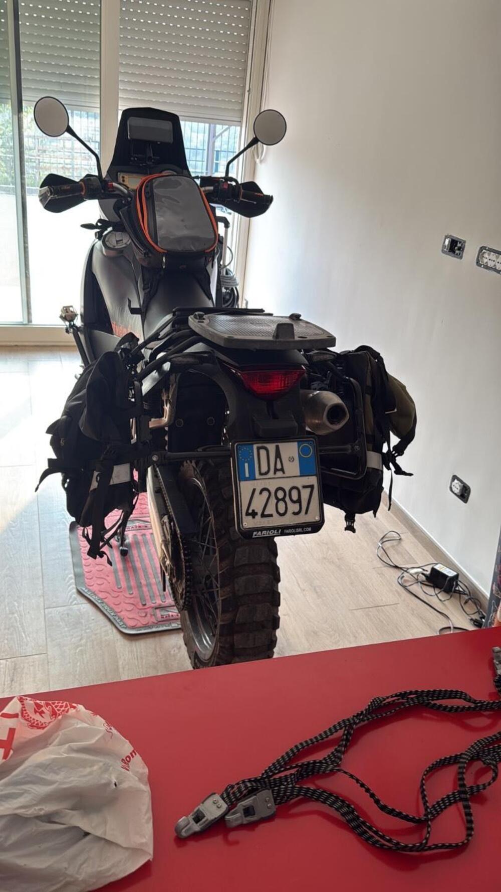 KTM 990 Adventure (2006 - 08) (5)