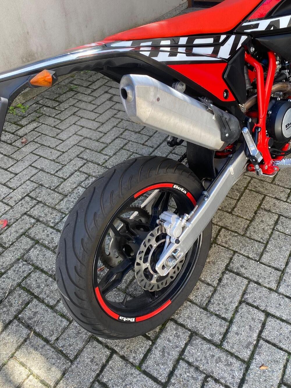 Betamotor RR 125 4T Motard R (2023 - 24) (5)