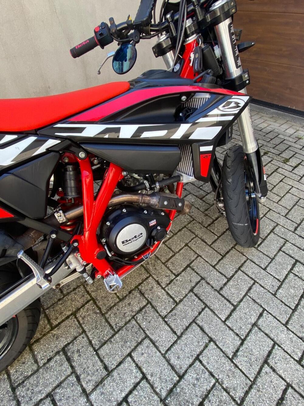 Betamotor RR 125 4T Motard R (2023 - 24) (2)