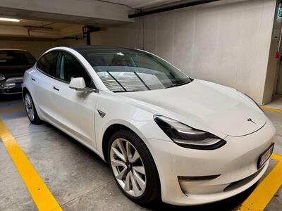 Tesla Model 3 Model 3 Long Range Dual Motor AWD del 2019 usata a Venezia