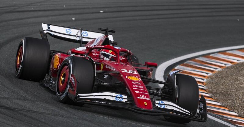 F1. GP Olanda, ritiro amaro per Leclerc: &quot;Errore di Kimi, ma non da rookie. Sorpasso su Russell? Lo rifarei, non credo se lo aspettasse&quot;