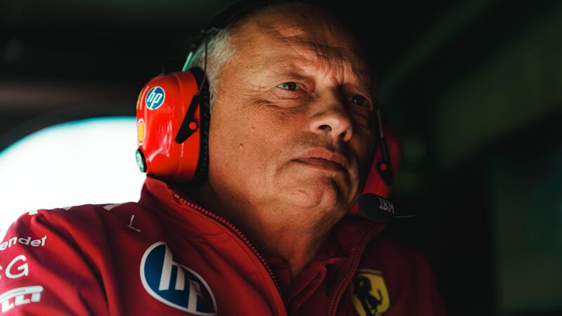 F1. Doppio ritiro per Ferrari in Olanda,Vasseur: &quot;Leclerc e Russell? Incidente di gara. Hamilton sta ritrovando fiducia in vista di Monza&quot;
