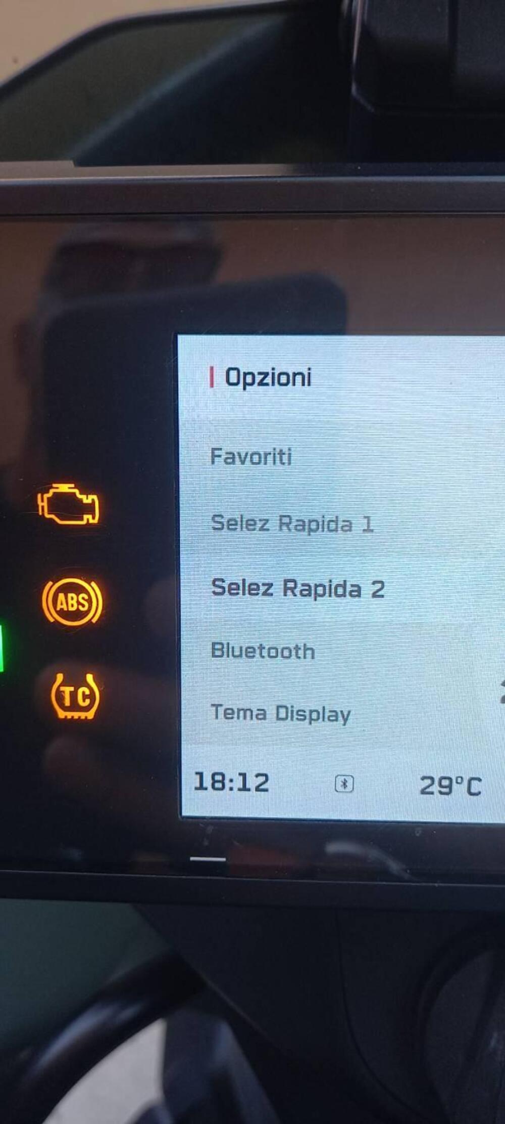 KTM 890 Adventure (2021) (2)