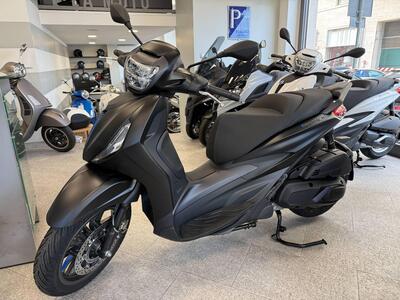 Piaggio Beverly 400 S (2025) nuova
