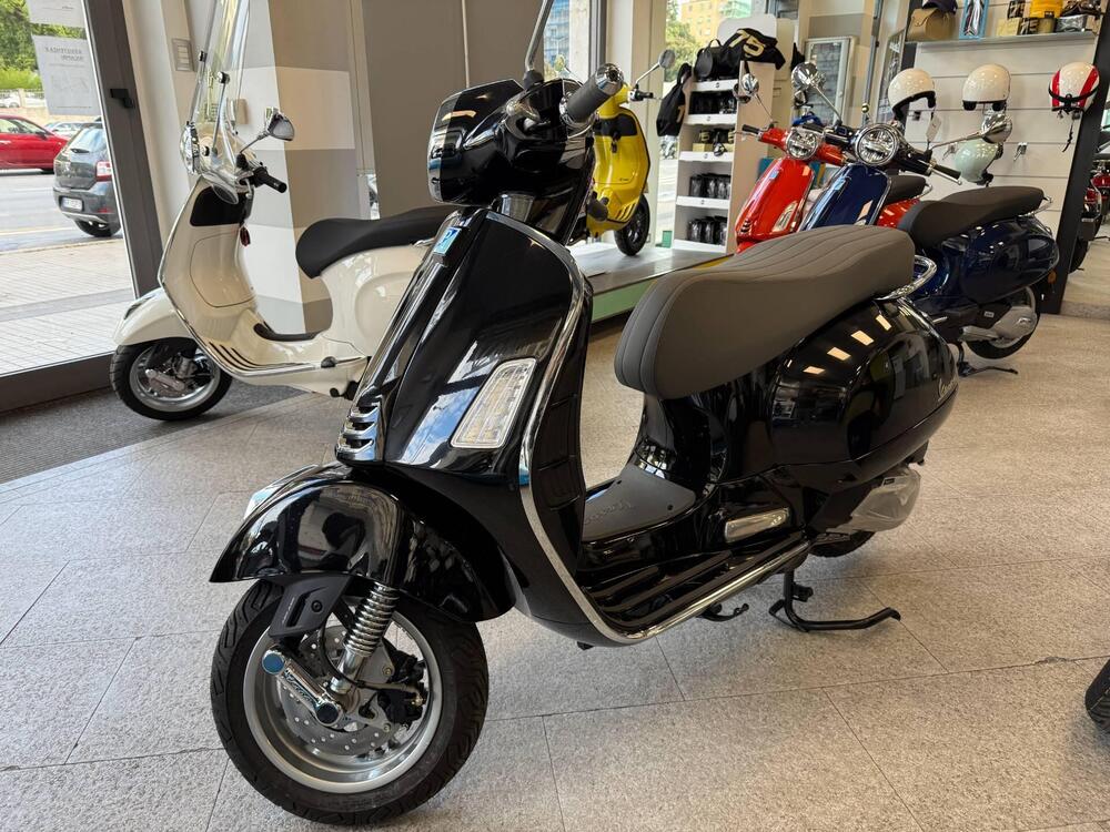 Vespa GTS 310 (2025 - 26) (2)