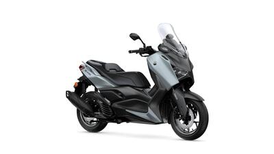 Yamaha X-Max 125 Tech Max (2025) nuova