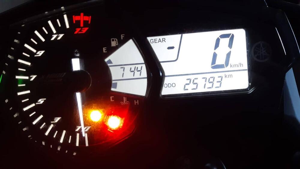 Yamaha MT-03 (2016 - 17) (7)