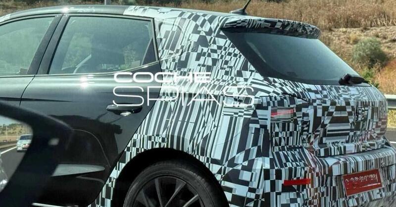 Nuova Seat Ibiza: debutto a Monaco, ecco le foto spia del restyling che svelano il nuovo volto