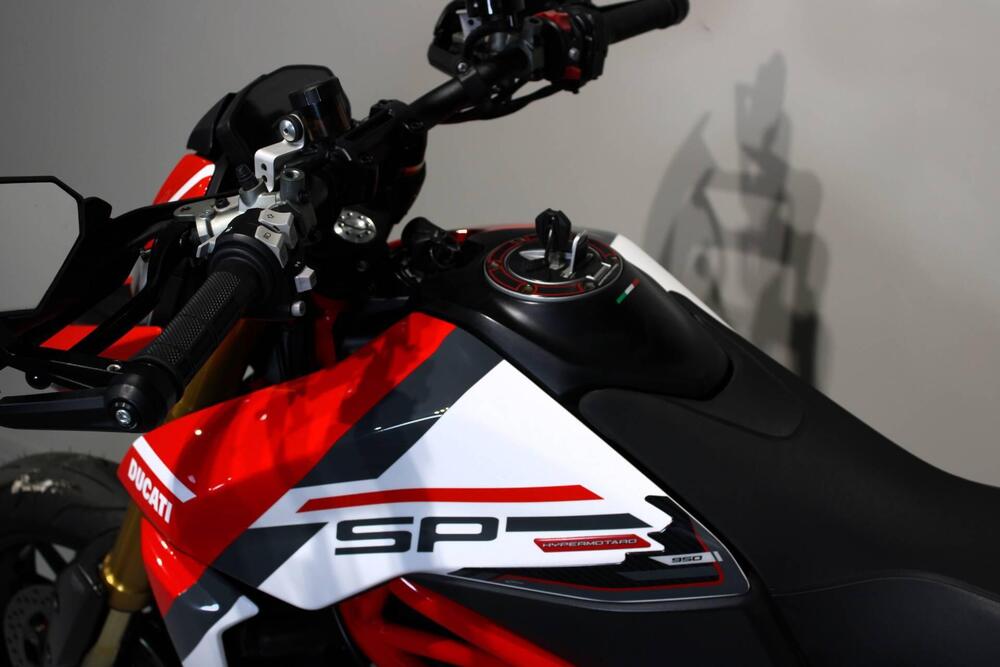 Ducati Hypermotard 950 SP (2022 - 25) (5)