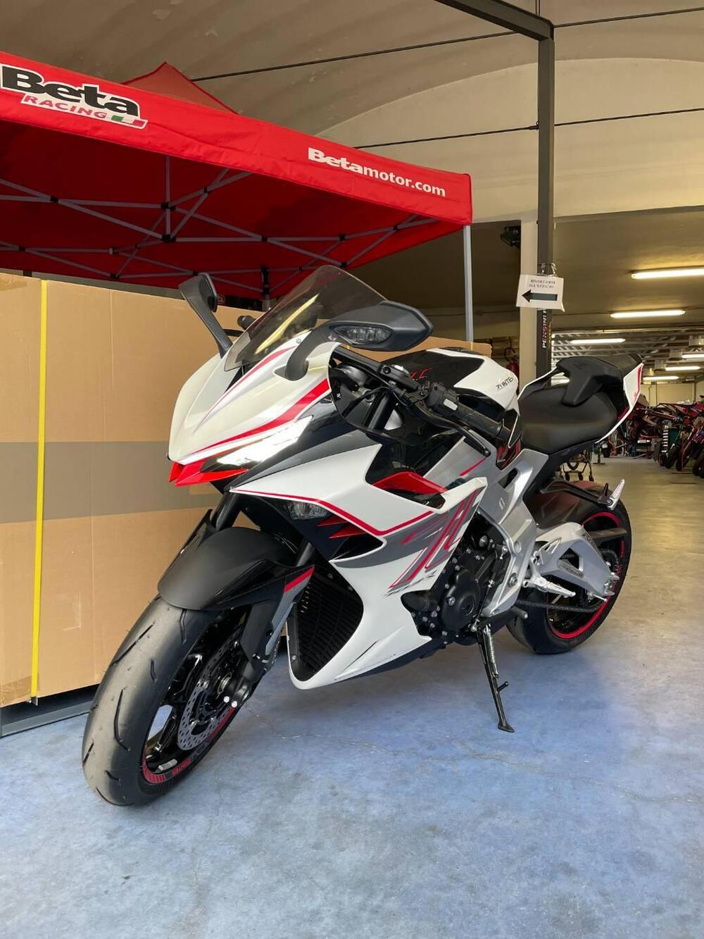 Zontes ZT703-RR (2025 - 26) (4)