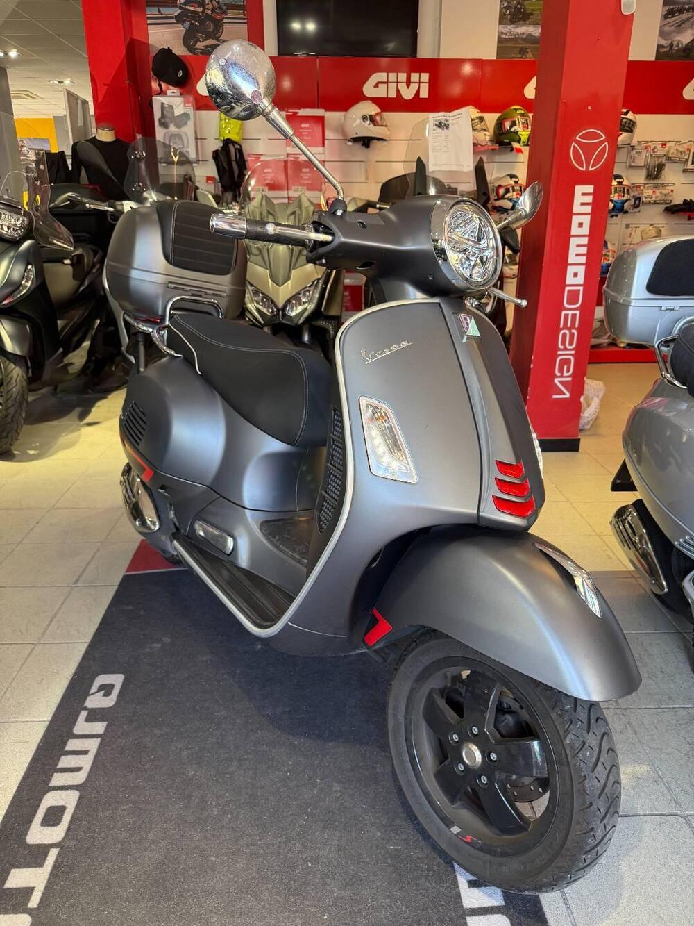 Vespa GTS 300 Super Sport Hpe (2019)