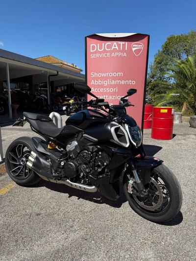 Ducati Diavel V4 (2023 - 25) usata