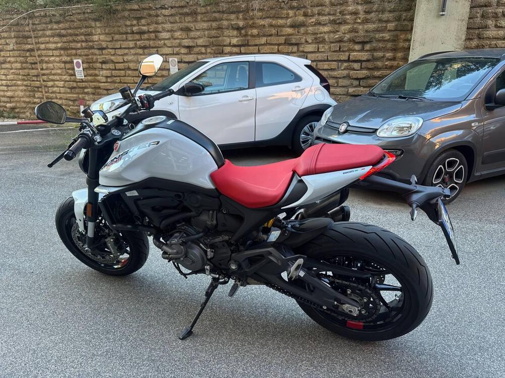 Ducati Monster 937 + (2021 - 25) (6)