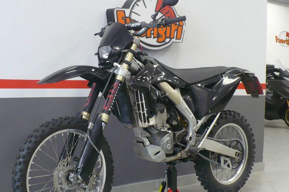 Suzuki RM-Z 250 Valenti Racing (2006 - 07) (3)