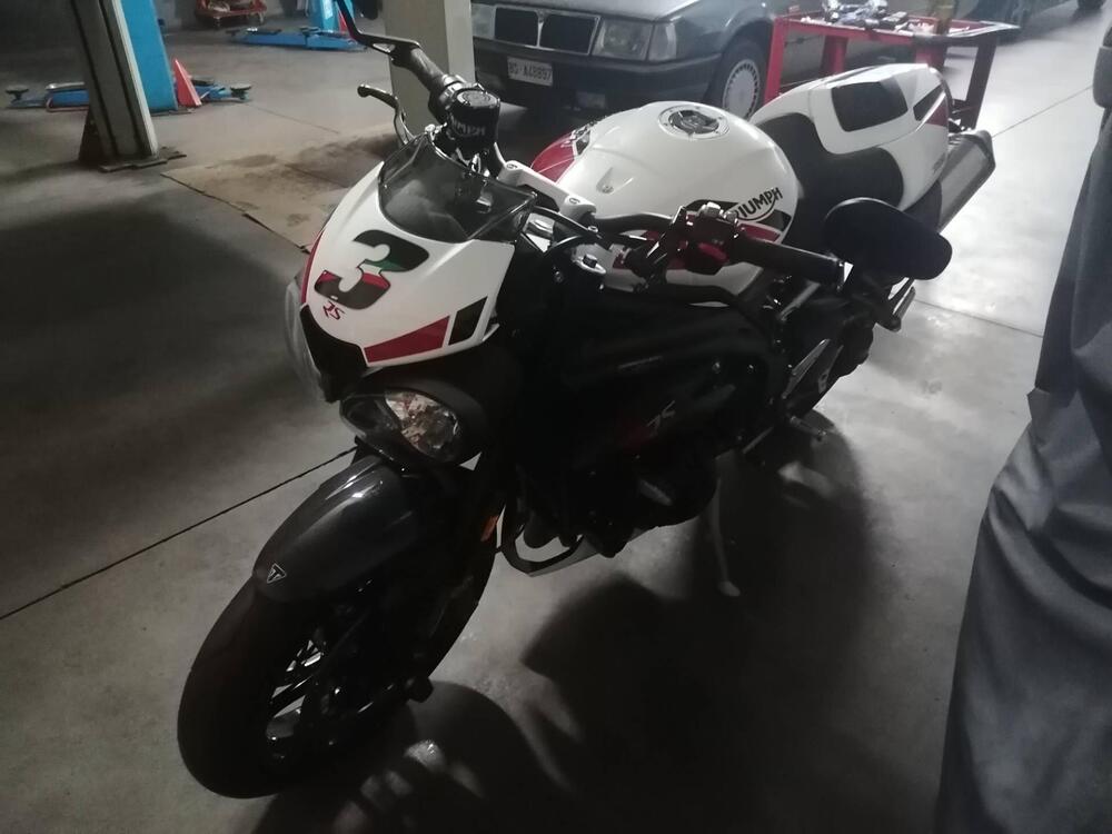 Triumph Speed Triple 1050 RS (2018 - 20) (3)