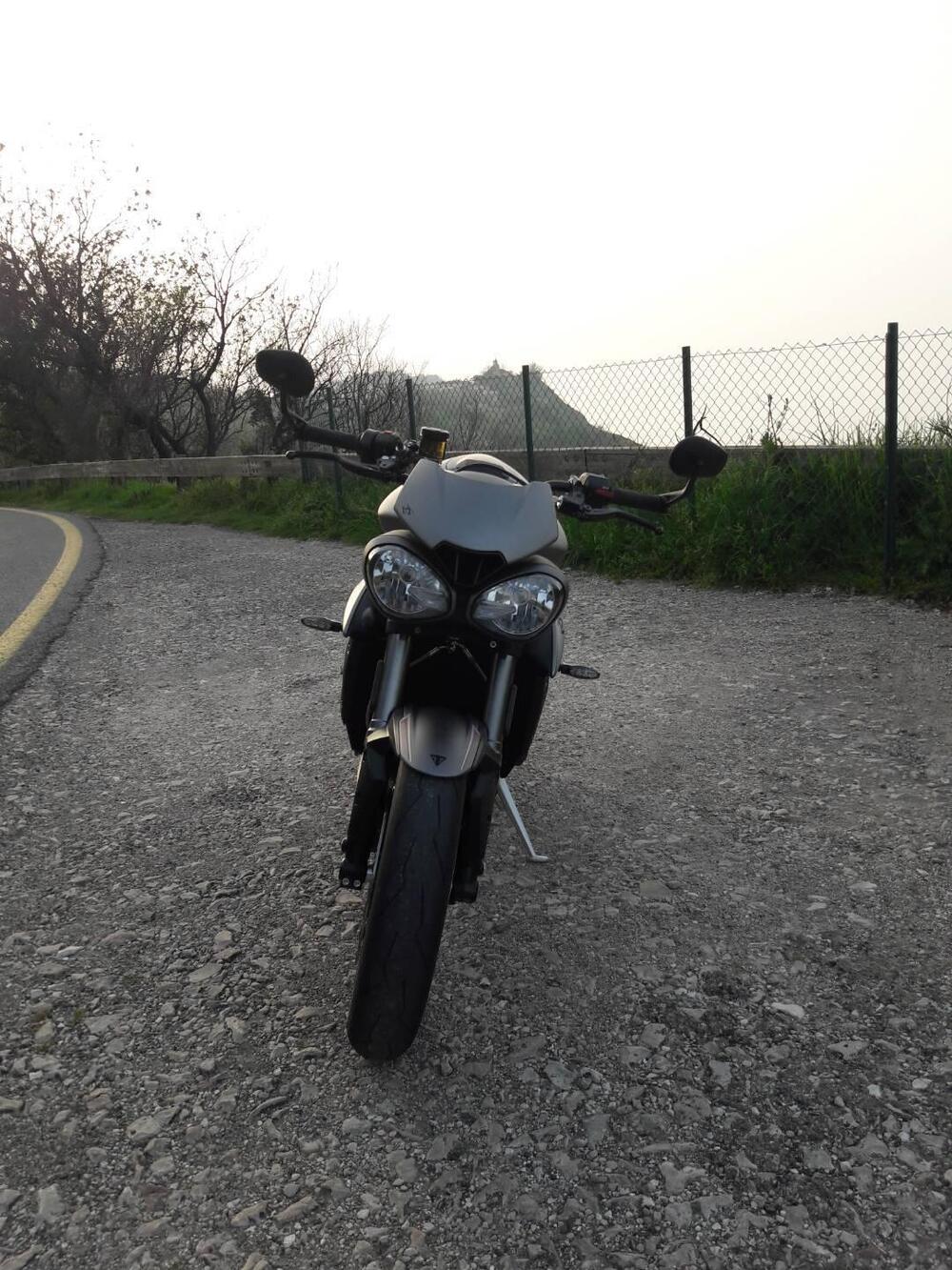 Triumph Street Triple RS (2017 - 19) (4)