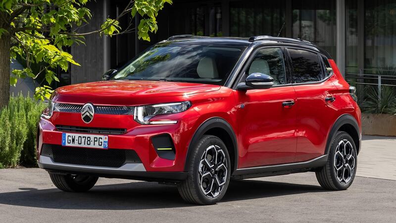 Nuova Citroen C3: motorizzazioni, allestimenti, optional e prezzi. Guida all&rsquo;acquisto