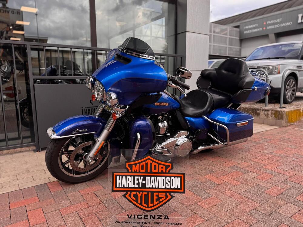 Harley-Davidson 107 Electra Glide Ultra Limited Low (2017 - 18) - FLHTKL (2)