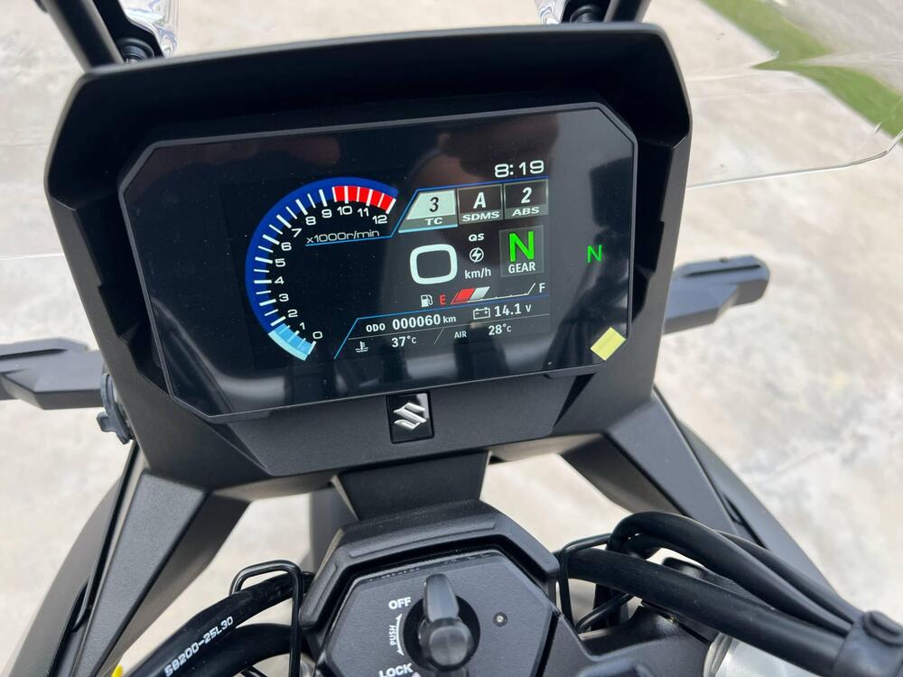 Suzuki V-Strom 800SE (2025 - 26) (8)